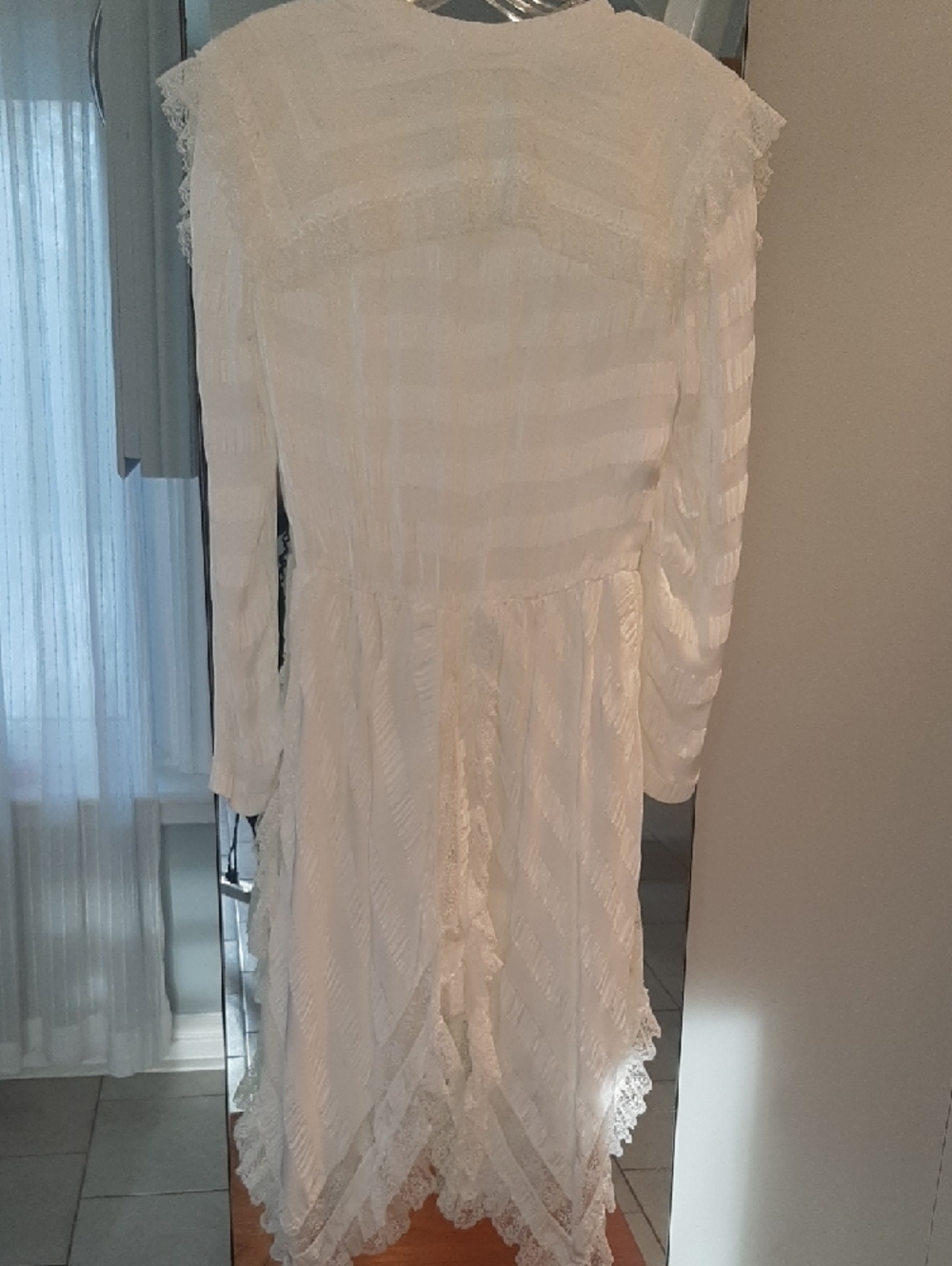 NWOT Orig $1,380 Philosophy🤍di Lorenzo Serafini White Lace Strip High-Low Sz 4 - Picture 8 of 16